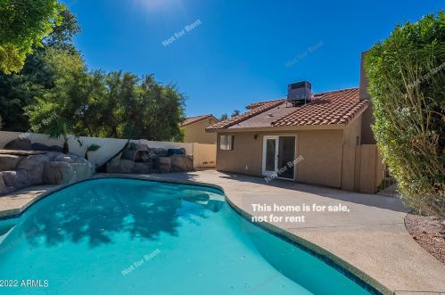 1393 Tamarisk Dr, Chandler AZ  85224-8502 exterior