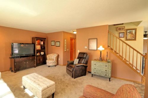 12393 Waterford Ave, Milwaukee WI 53235-4922 exterior