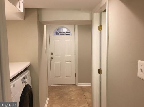 21 Myrtle St, Alexandria VA 22301-2423 exterior