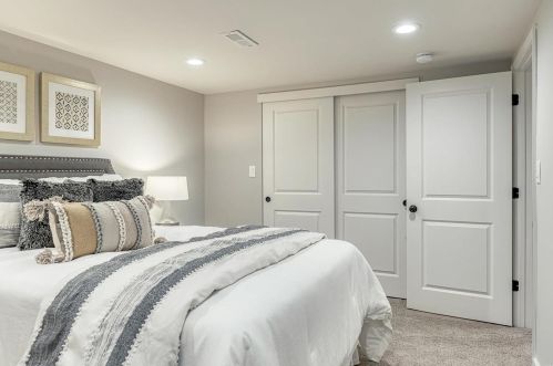 1810 Bookbinder Dr, Saint Louis MO 63146-4308 exterior