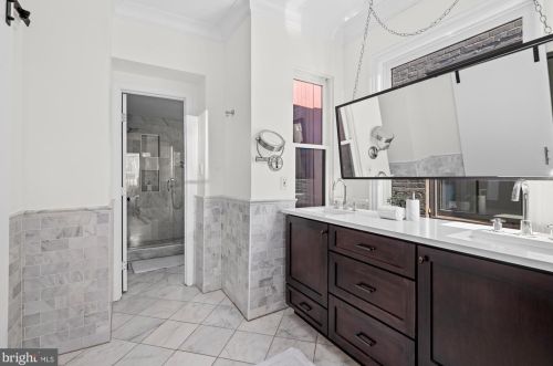 1429 Q St, Washington DC 20009-3808 exterior