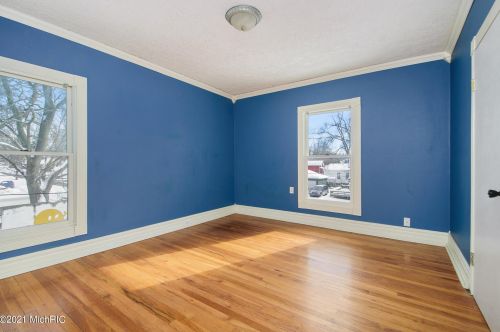 522 Broas St, Belding MI 48809-1911 exterior