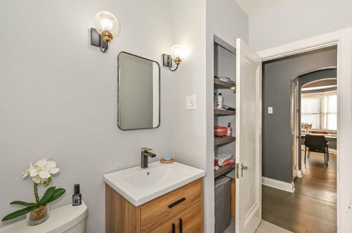 6478 Lloyd Ave, Saint Louis MO 63110-1813 exterior