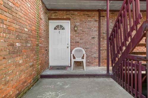 336 Killingly St, Providence RI  02909-5902 exterior