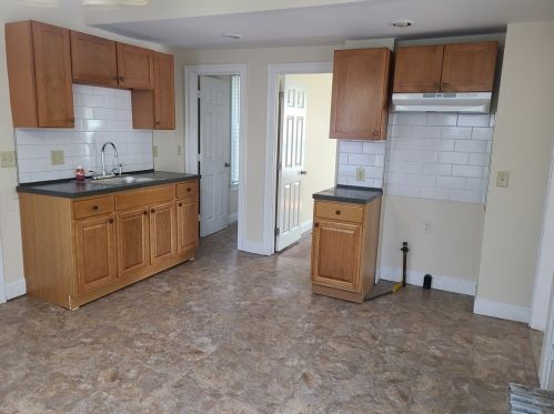 311 Hancock St, Springfield MA 01105-1630 exterior