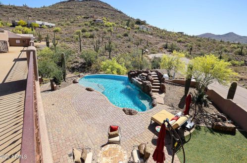 37025 33rd Ave, Phoenix AZ  85086-8740 exterior