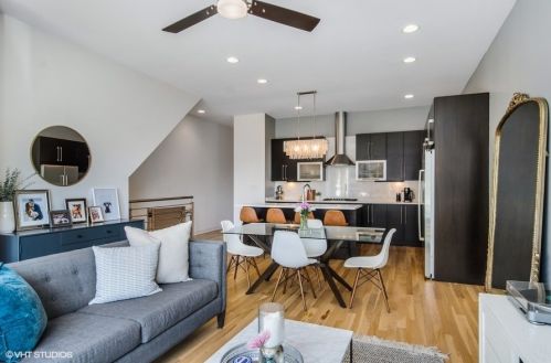 2119 Mozart St, Chicago, IL 60647-3909