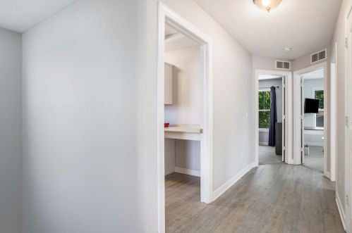 1216 Frst Dr, Kalamazoo MI 49002-6318 exterior