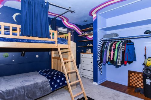 87 Baseline Rd, Plainwell MI 49080-9549 exterior