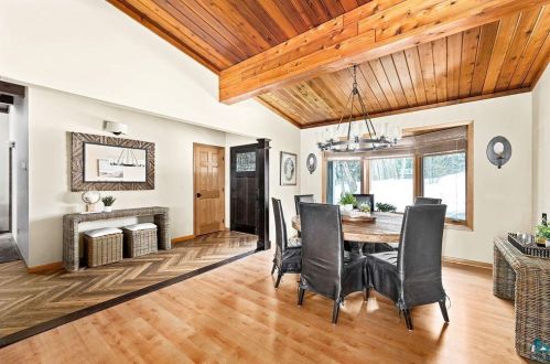 4906 Pike Lk Rd, Duluth MN 55811-9741 exterior