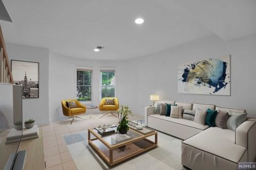 141 Hudson Cv, Edgewater NJ 07020-1480 exterior