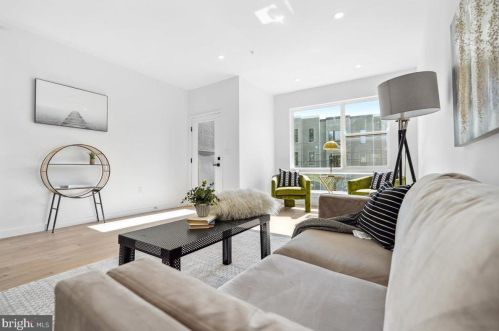 2523 Elvans Rd, Washington DC 20020-3505 exterior