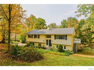 151 North St, Ridgefield CT  06877-2510 exterior