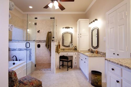 7203 Abrams Pl Ct, Dallas TX 75231 exterior