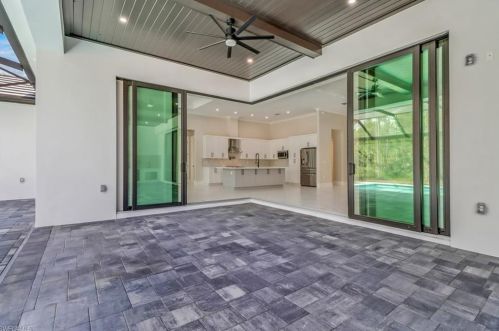 3671 21 Ave, Naples FL 34116-5722 exterior