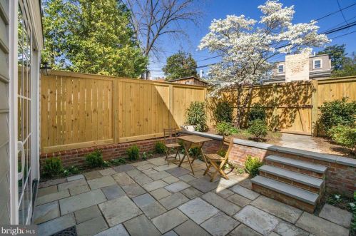 1677 32 St, Washington DC 20007-2931 exterior