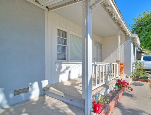 9045 Dalberg, Bellflower CA 90706-2005 exterior