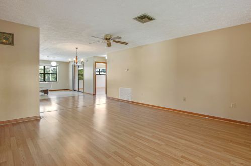 2599 Westmoreland Blvd, Fort Pierce FL  34952-5382 exterior