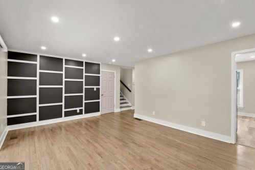 3949 Adamsville Dr, Atlanta GA  30331-3823 exterior