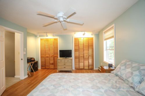 7 Whittaker Cir, Concord NH 03303-1589 exterior