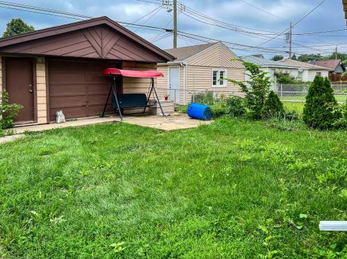 6042 Kildare Ave, Chicago IL 60629-4903 exterior