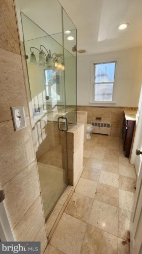 725 Collings Ave, Camden NJ  08107-1725 exterior