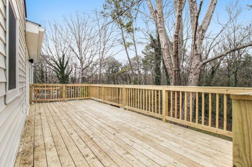 884 Grange Ct, Atlanta GA 30315-6956 exterior