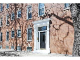 904 Schubert Ave, Chicago IL  60614-1422 exterior