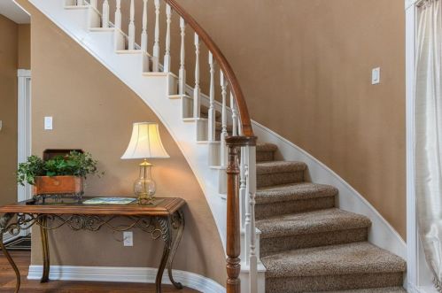 48 La Costa Dr, Montgomery TX 77356-5357 exterior