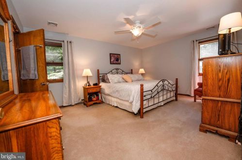 139 Maple Leaf Ln, Pottstown PA 19464-1563 exterior