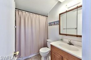 780 2 St, Naples FL 34120-2008 exterior