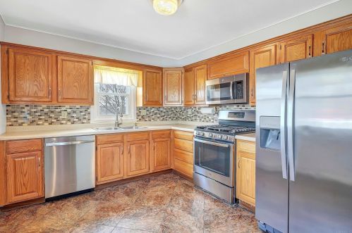 711 Capital Ave, Mishawaka, IN 46544-3497