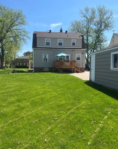 2230 12 Ave, Broadview IL 60153-1404 exterior