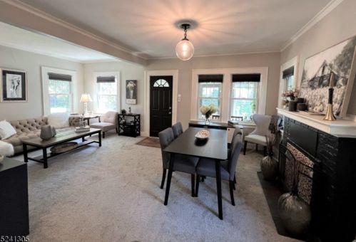 10 Oakcroft Ave, Montclair NJ  07043-1311 exterior