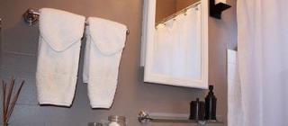 4200 Ashland Ave, Chicago IL  60613-1262 exterior