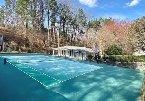 3689 Essex Ave, Atlanta GA  30339-5744 exterior