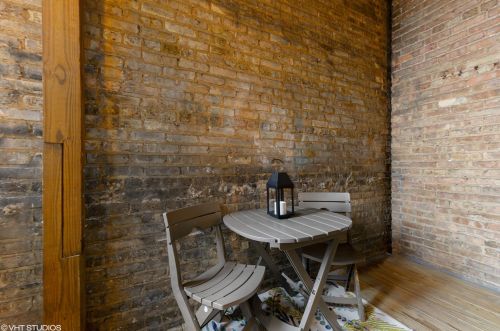 7633 Greenview Ave, Chicago IL  60626-1293 exterior