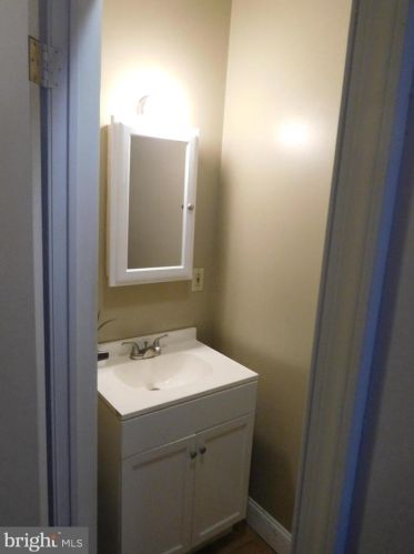 882 66th St, Philadelphia PA  19151-3023 exterior