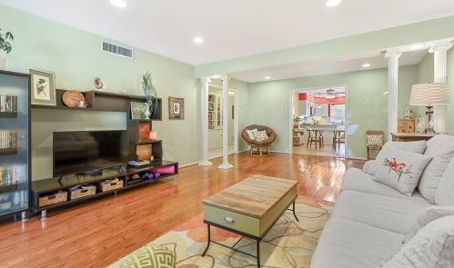 6367 Diamond Head Cir, Dallas, TX 75225-4125