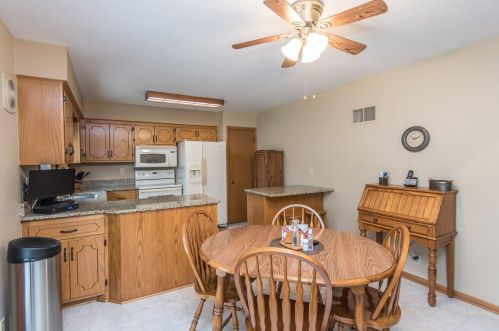 5030 20th St, Milwaukee WI 53233-2506 exterior