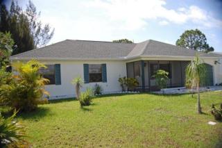 1525 Belcrest St, Fort Pierce, FL 34952-7833