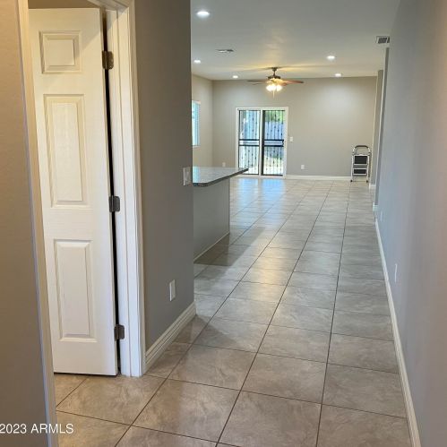 9637 10th Ave, Phoenix AZ  85021-3104 exterior