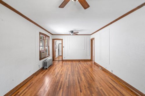 5742 Manton Ave, Chicago IL  60646-5557 exterior