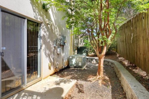 110 Moreland Ave, Atlanta GA 30307-2625 exterior