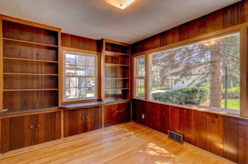 2416 91, Milwaukee WI 53226-1832 exterior