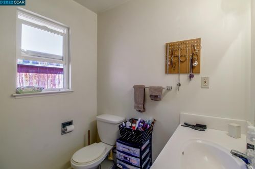 1961 Ardith Dr, Concord CA 94523-2826 exterior