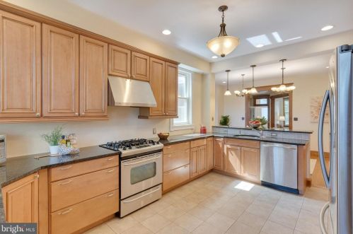 1465 Meridian Pl, Washington DC 20010-1923 exterior