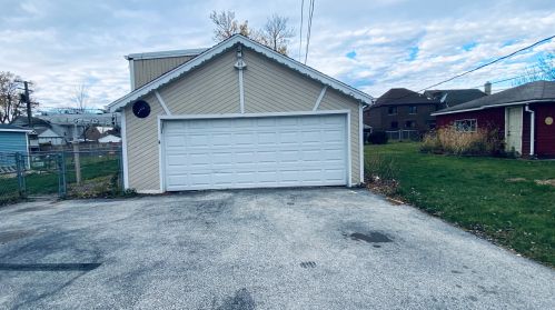 492 Emroy Ave, Elmhurst IL  60126-2019 exterior