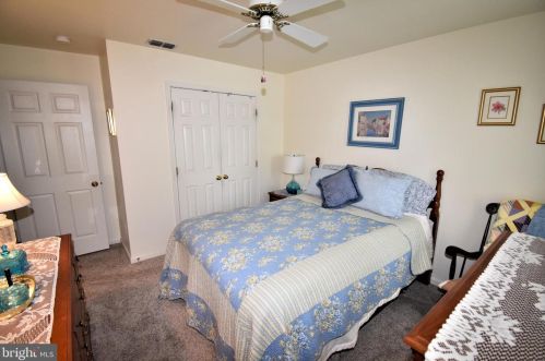 15 Middleton Dr, Lumberton Township NJ 08048-5054 exterior