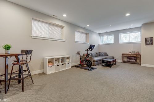 4907 Dakin St, Chicago IL 60641-2607 exterior